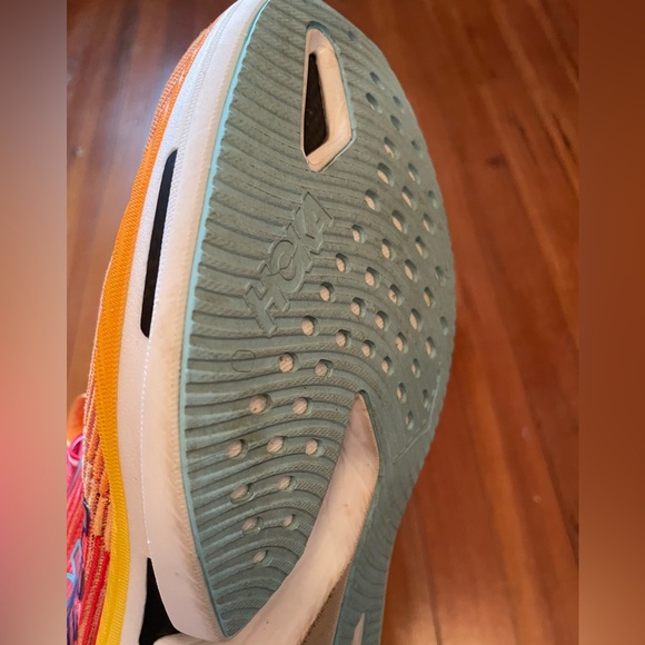 HOKA Cielo X1 M11/W12 orange **worn once** - Picture 5 of 6